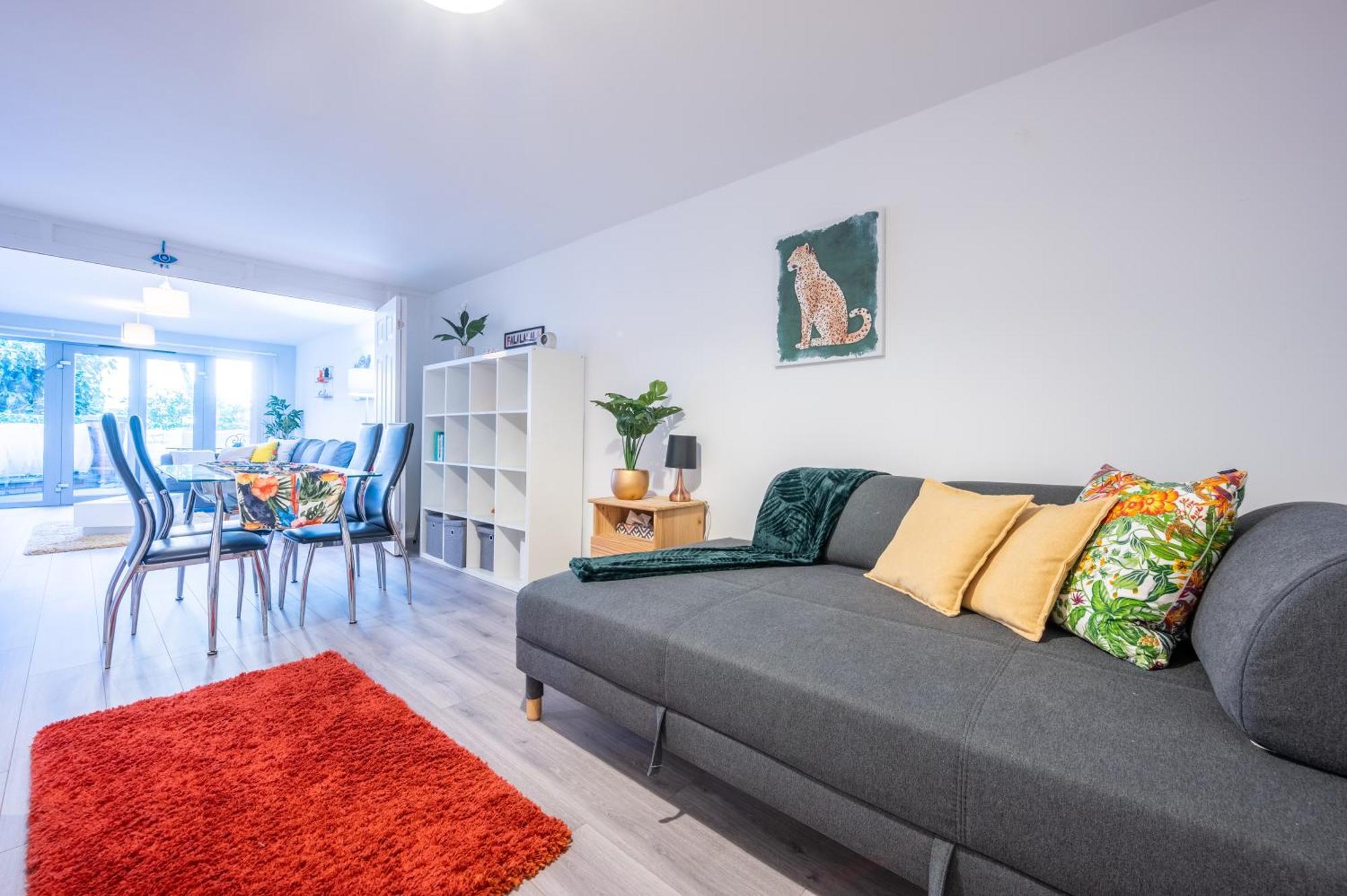 Millennium View By Ty Sa Apartment Кардиф Екстериор снимка